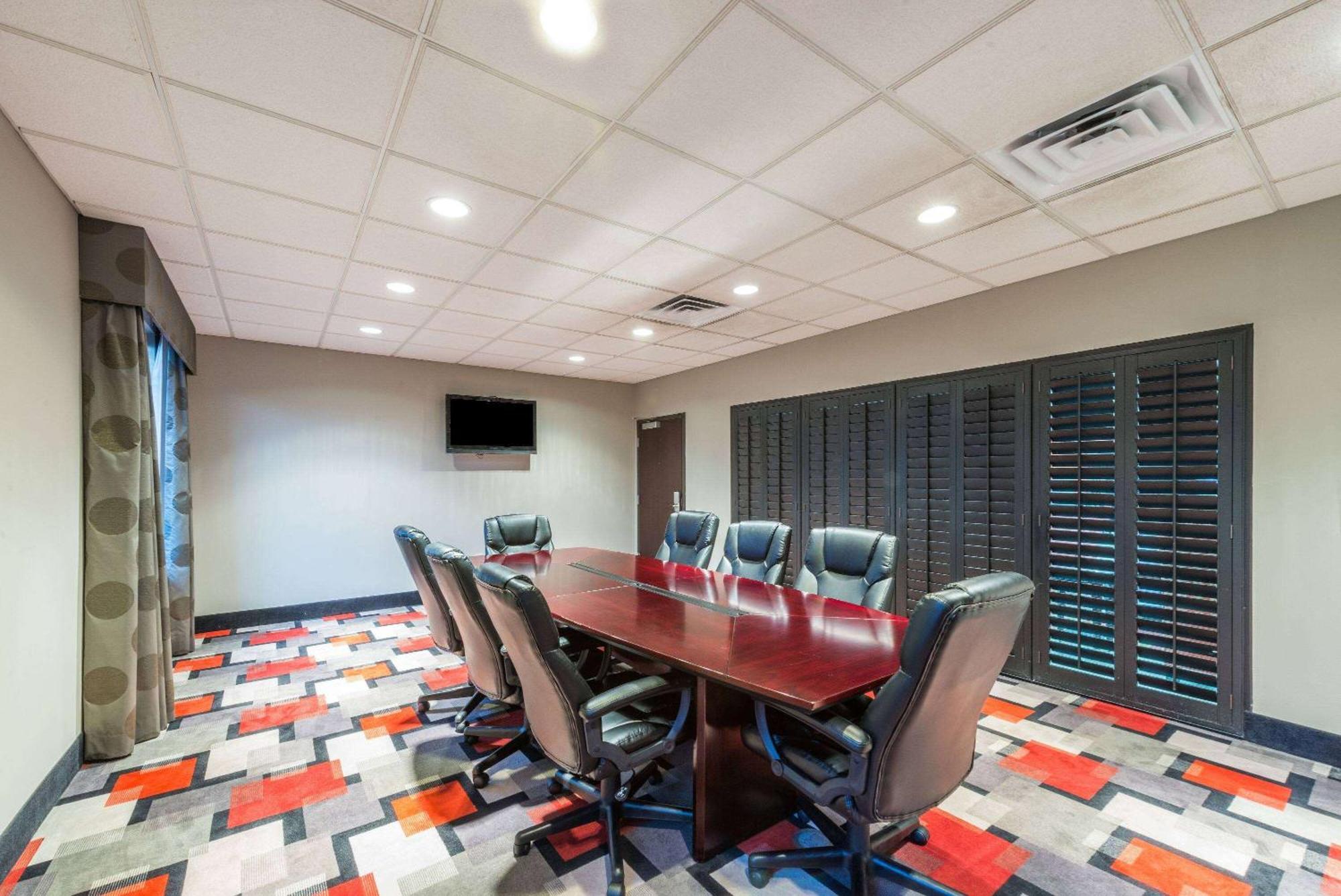 Wingate By Wyndham Lake Charles Casino Area Ngoại thất bức ảnh